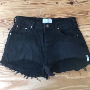 Black OneTeaspoon Cut Off Shorts size 28